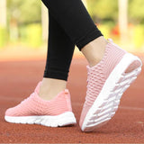 Comode sneakers da donna con memory foam 7