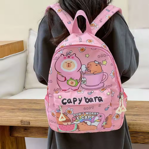 Zaino alla moda ed elegante con motivo a cartoni animati Capibara: design carino e capiente - Salute Farma